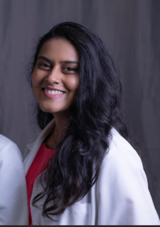 Completed Internal Medicine Residency at the University of Connecticut & Endocrinology fellowship at Rush University in Chicago.